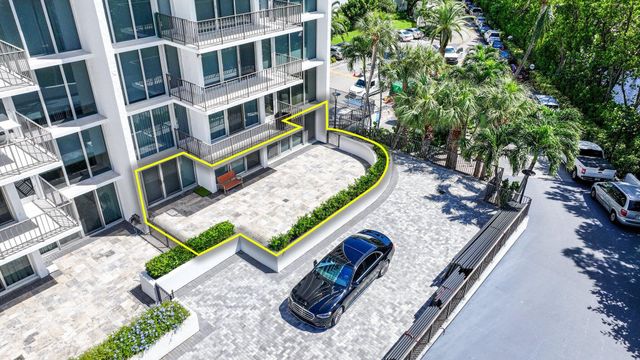 $999,999 | 4750 South Ocean Boulevard, Unit 110 | Highland Beach