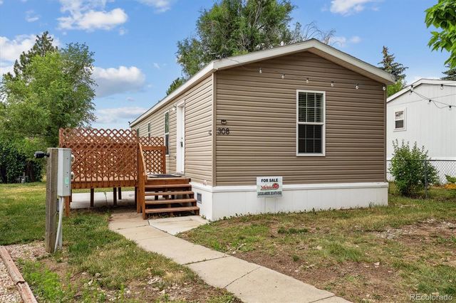 $89,900 | 308 Caragana Cove | Northeast Central Loveland