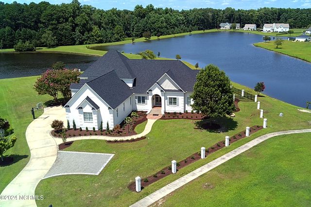 $1,699,000 | 1104 Autumn Lakes Drive | Grimesland Township - Pitt County