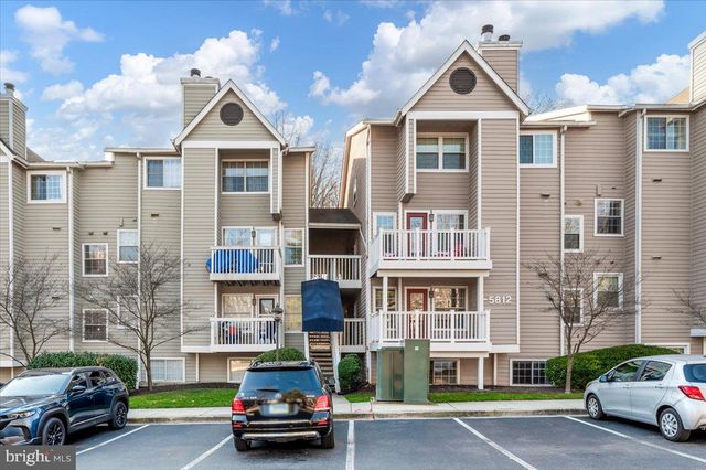 $472,500 | 5812 Inman Park Circle, Unit 100 | The Gables on Tuckerman Condominiums