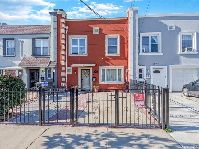 $675,000 | 102-40 187th Street | Hollis