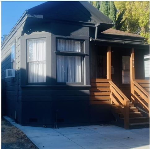 $949,900 | 727 South Almaden Avenue | Central San Jose