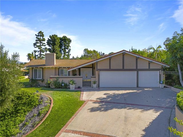 $1,699,000 | 1522 South Fairway Knolls Road | Azusa-Cameron