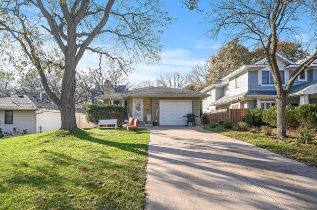 $699,900 | 5840 Brookview Avenue | Fairfax