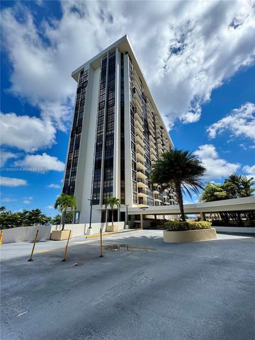 $449,000 | 1865 Brickell Avenue, Unit A1802 | Brickell Place