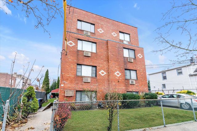 $375,000 | 18-11 123rd Street | College Point