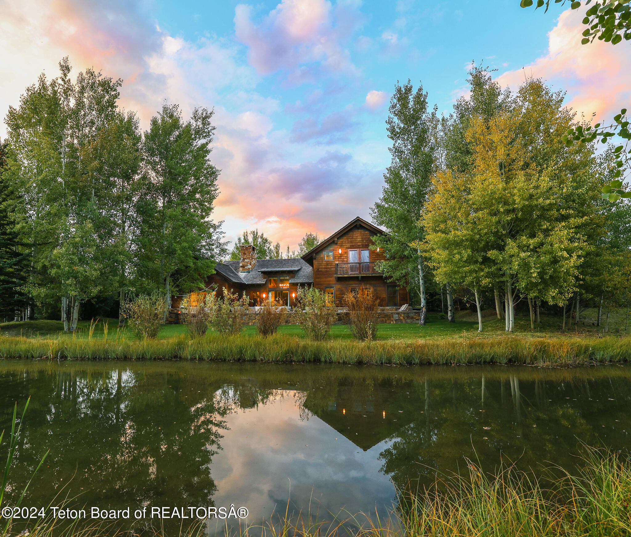 Cabin with Pond