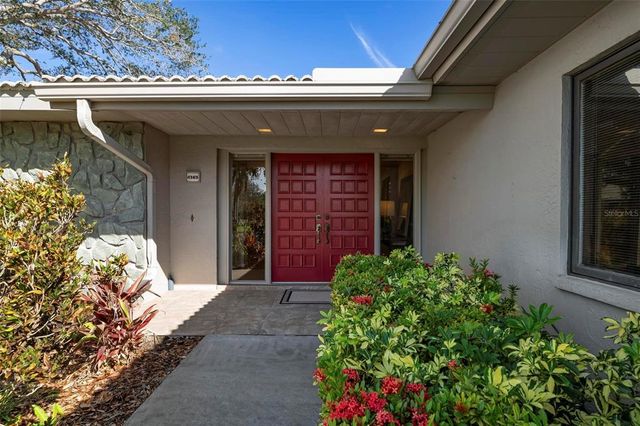 $425,000 | 6143 Wilshire Circle, Unit 19