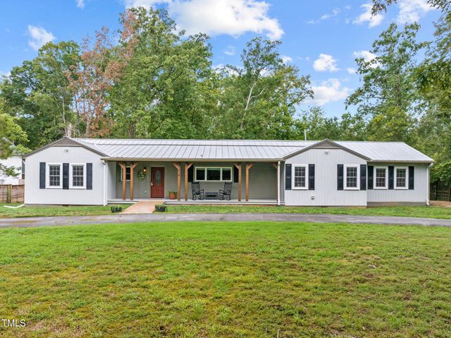 $685,000 | 814 Christopher Road | Chapel Hill