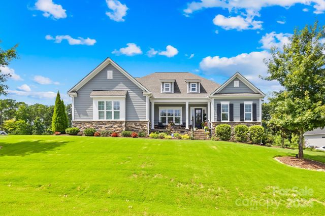 $1,250,000 | 107 Hillside Cove Court | Davidson Township - Iredell County