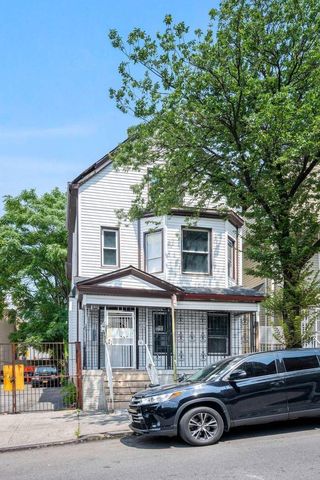 $650,000 | 11 East 184th Street | Fordham Heights