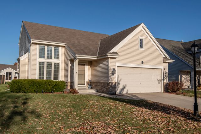 $459,900 | 3533 Rivers Crossing Drive | Waukesha