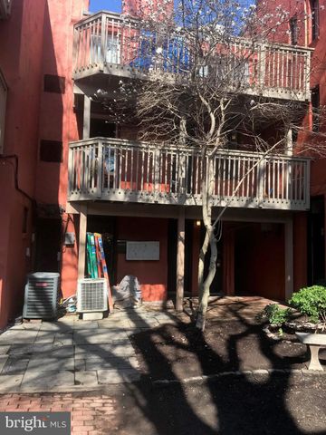 $1,700 | 1634-38 Lombard Street, Unit 1 | Rittenhouse Square