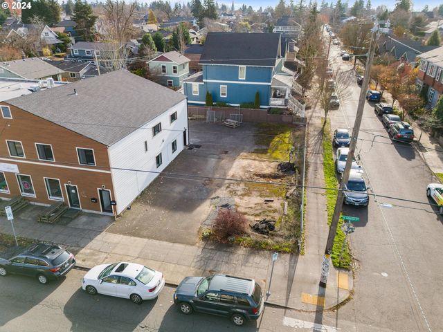 $449,900 | 4990 Northeast 26th Avenue | Alberta Arts District