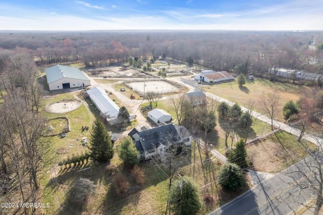 $2,790,000 | 251 Oak Glen Road | Howell Township - Monmouth County