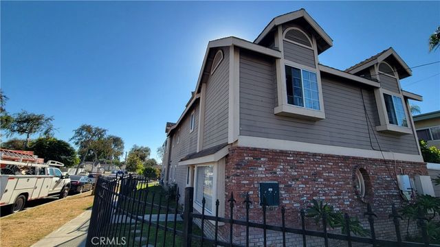 $1,400,000 | 2400 West Commonwealth Avenue | Fullerton