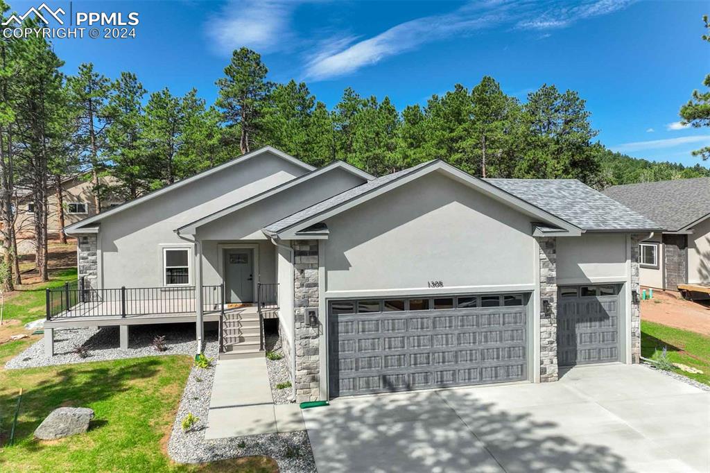 View of front of home with a front lawn