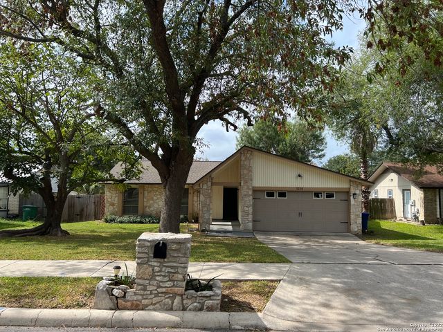 $1,495 | 5250 Galacino Street | Ranchland Hills