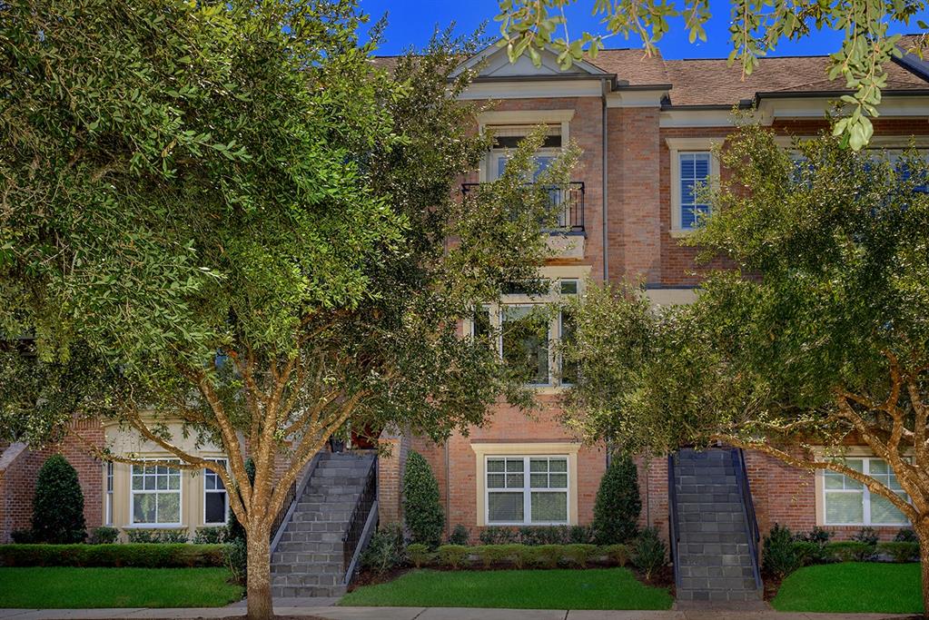 39 Colonial Row Drive Unit 39 The Woodlands TX 77380 Compass