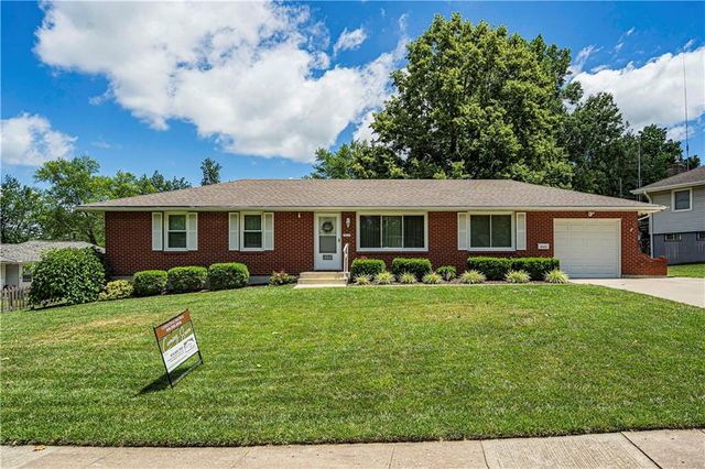 $220,000 | 8505 Crescent Avenue | Raytown