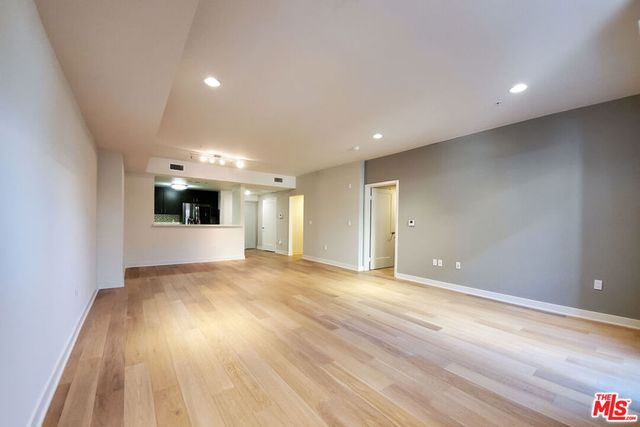 $3,900 | 436 South Virgil Avenue, Unit 208 | Mid-Wilshire