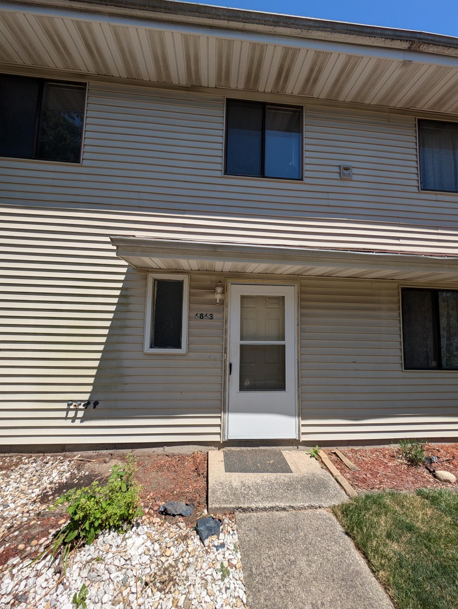 a view of a house entryway