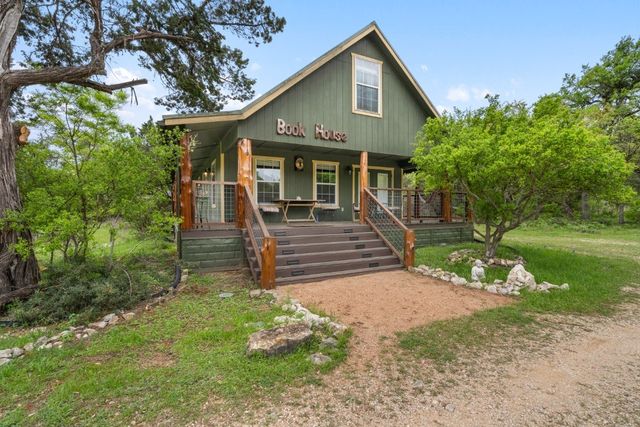 $3,000 | 10202 Wommack Road, Unit THEBOOKHOUSE | Austin