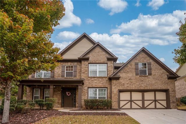 $854,900 | 5825 Trailwood Court