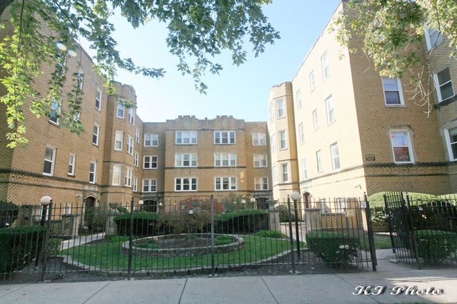 $269,900 | 6312 North Richmond Street, Unit 1A | West Rogers Park