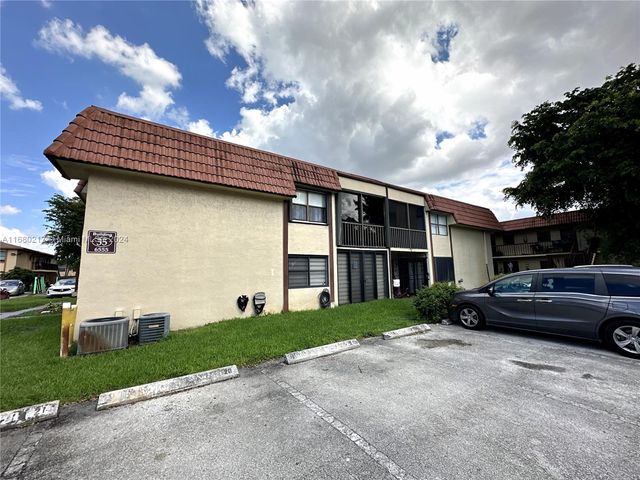 $275,000 | 6555 West 26th Drive, Unit 2335 | Hialeah