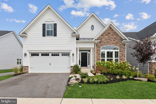 $877,500 | 1510 Catbriar Way