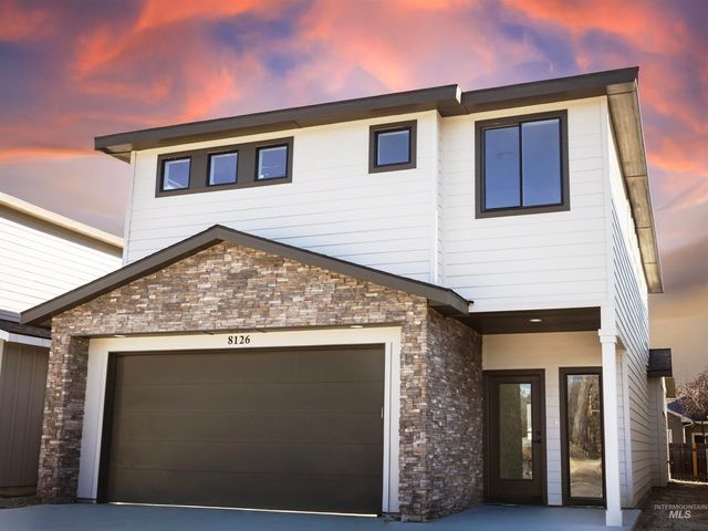 $599,900 | 8126 North Breezy Avenue | Northwest Boise City