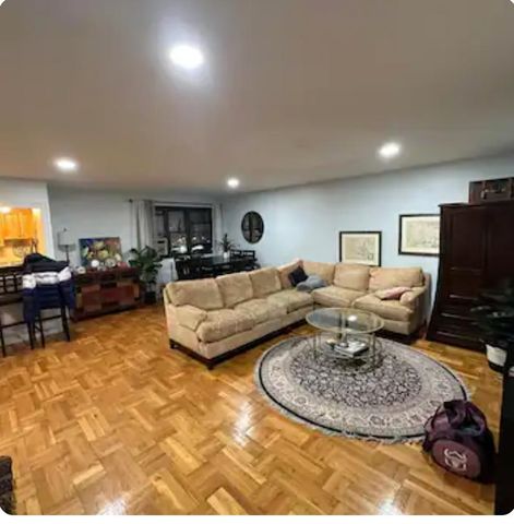 $2,100 | 208 Anderson Street, Unit S7C | Hackensack