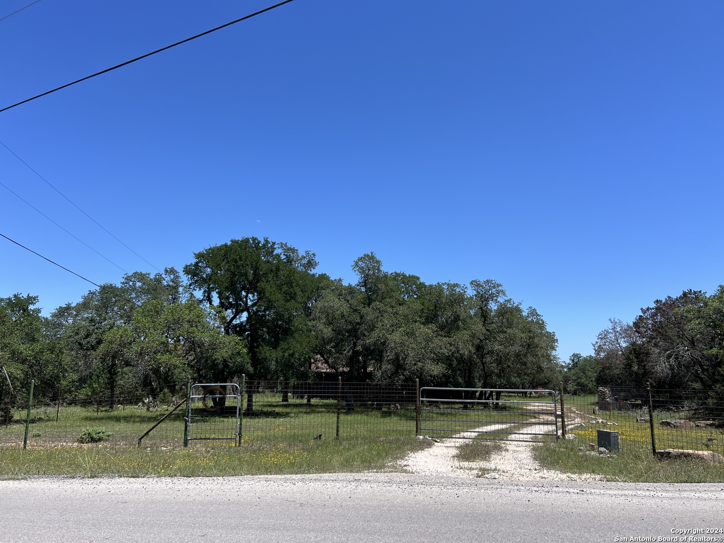 a view of a park