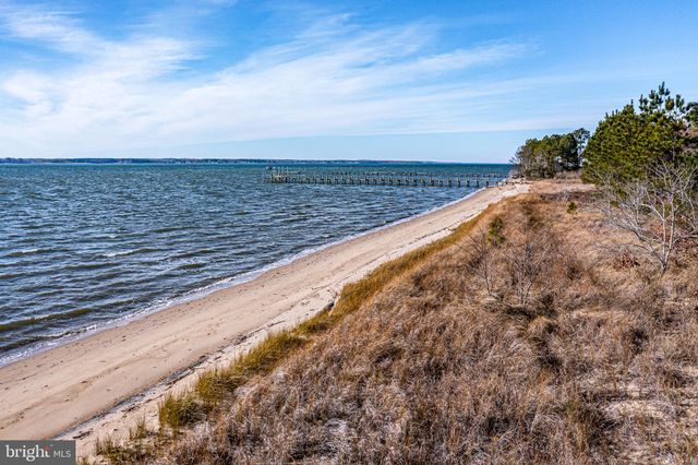 $399,000 | 19 Rocky Neck