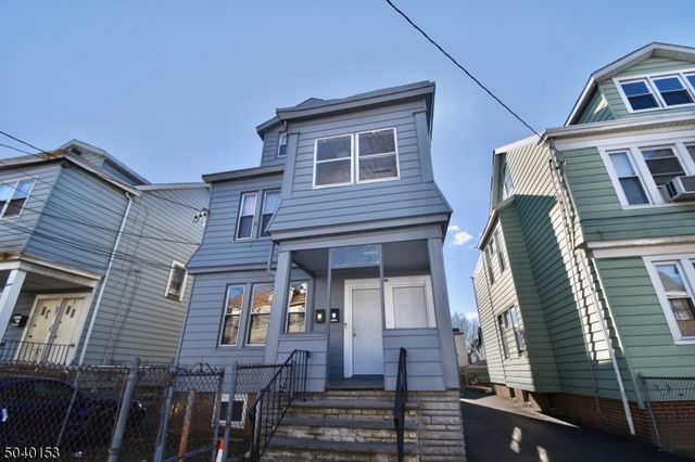 $2,400 | 14 Robert Place | Upper Irvington