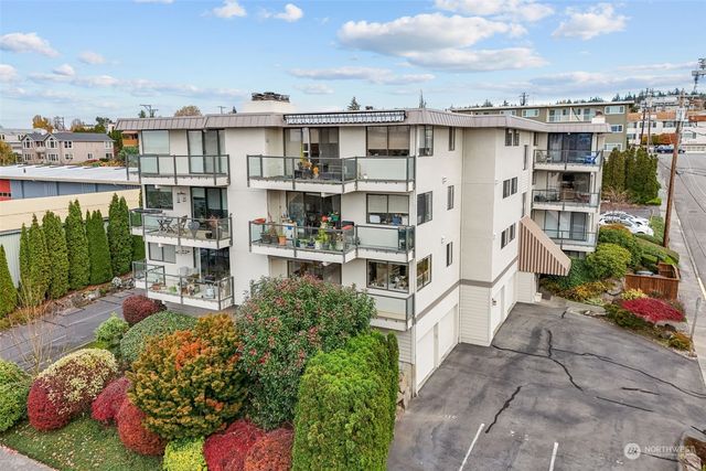 $525,000 | 217 Alder Street, Unit 104 | Edmonds