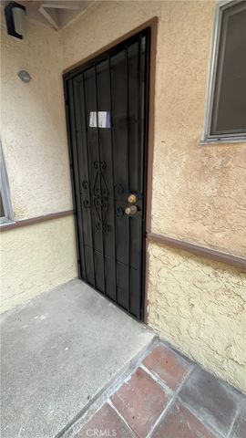 $2,500 | 3420 West Canoga Place | West Anaheim