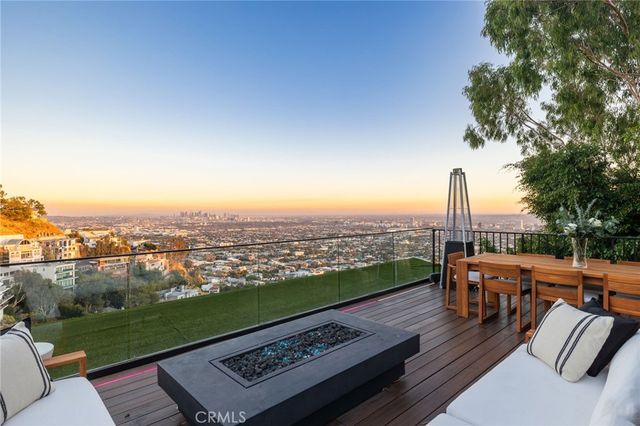 $12,000 | 8544 Franklin Avenue | Sunset Strip-Hollywood Hills West