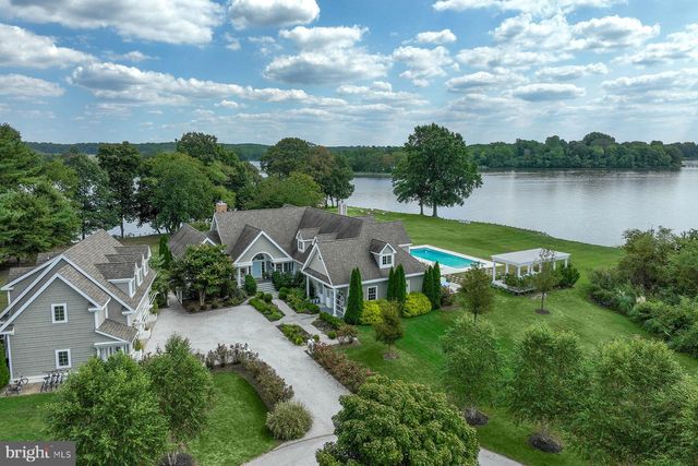 $4,250,000 | 141 River Run