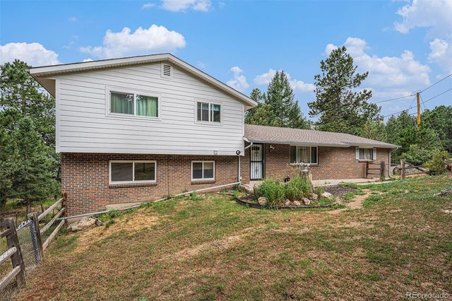 $780,000 | 29895 Woods Drive | Evergreen Heights and Estates