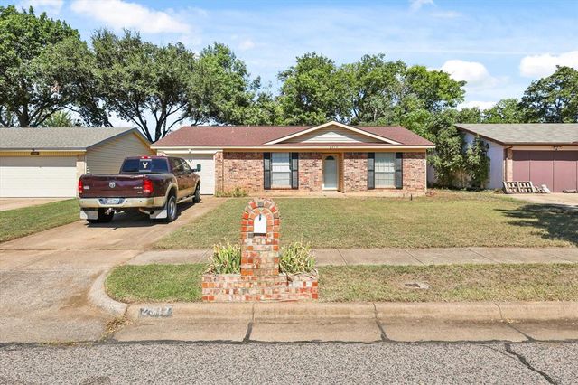 $300,000 | 2517 Meadow Lark | Irving