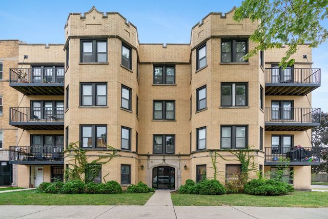 $185,000 | 6501 North Mozart Street, Unit 3S | West Rogers Park