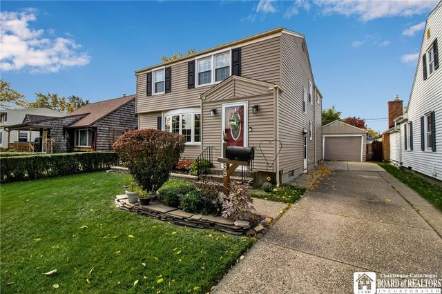 $319,999 | 88 Somerville Avenue | Brighton - Tonawanda