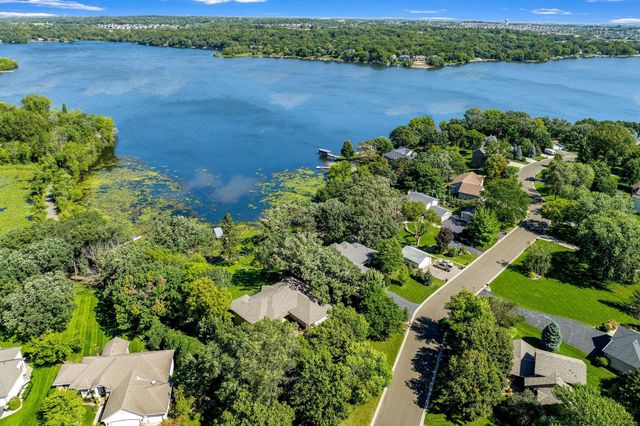 $1,700,000 | 10747 202nd Street West | Lakeville