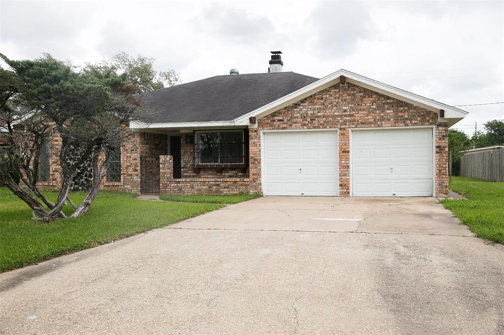 4445 Cadillac Lane Beaumont TX 77705 Compass