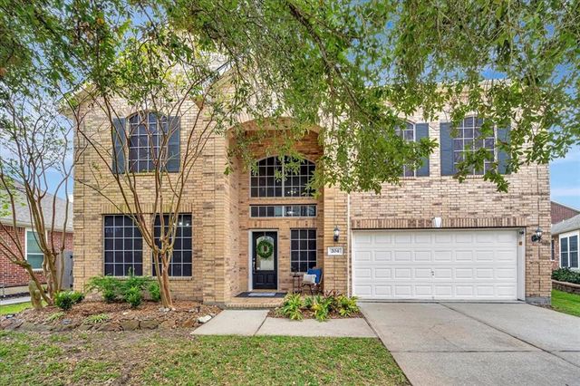 $369,900 | 204 Lark Hollow Lane | League City