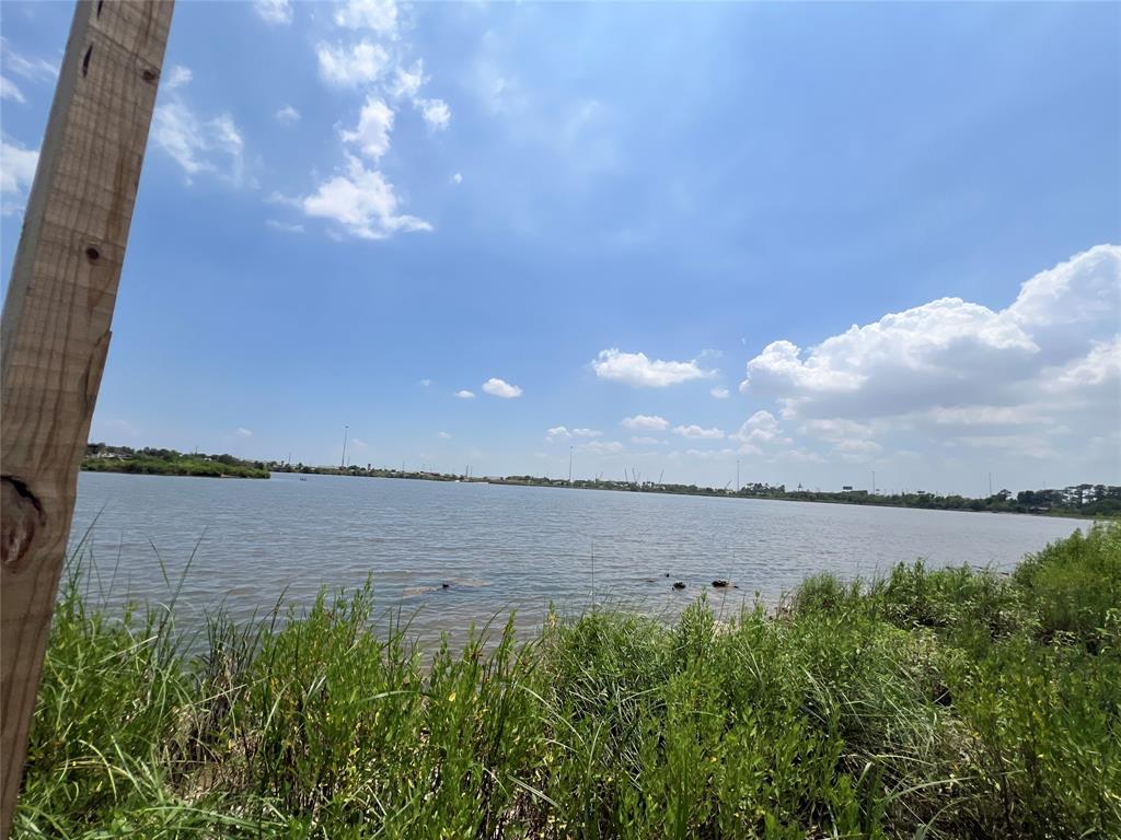 a view of a lake from a yard