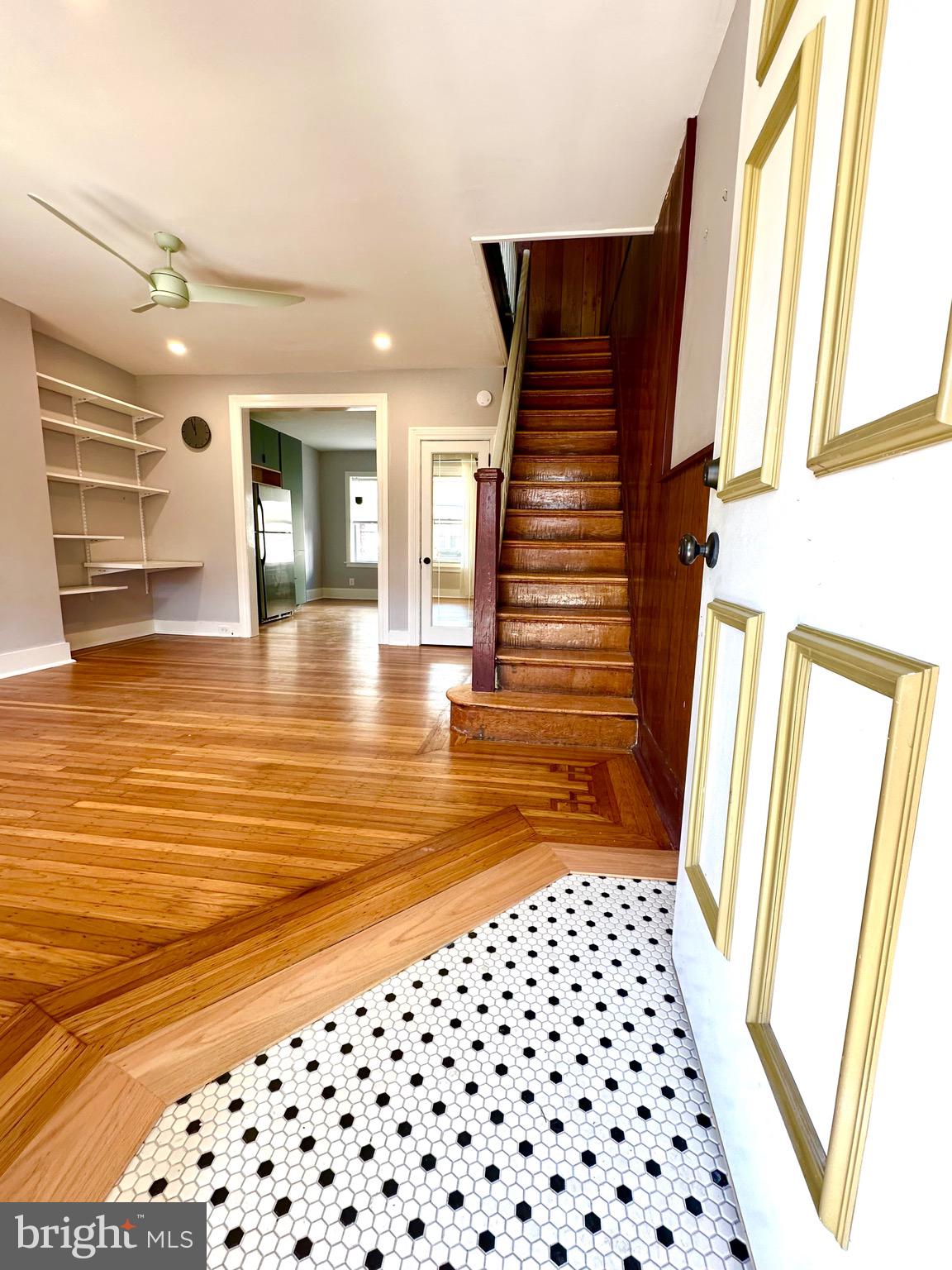 a view of a entryway door of the house