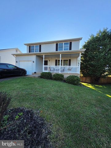 $2,150 | 613 Clubhouse Way | Meadows of Culpeper